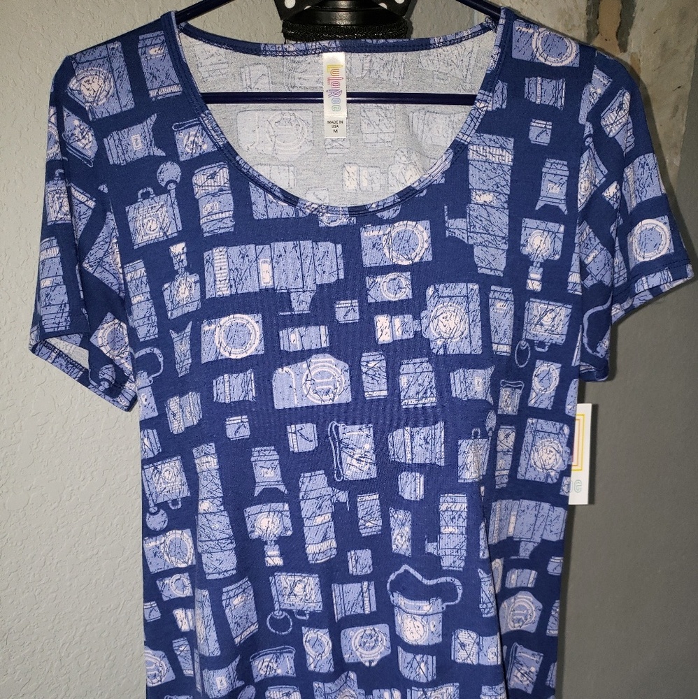 Lularoe Irma with Cameras !